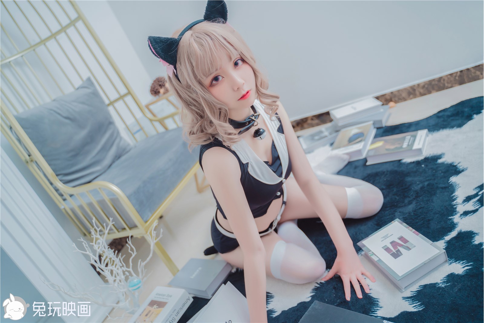 Rabbit Playing with Imagery VOL.070 Cute Meow Girlfriend(29)